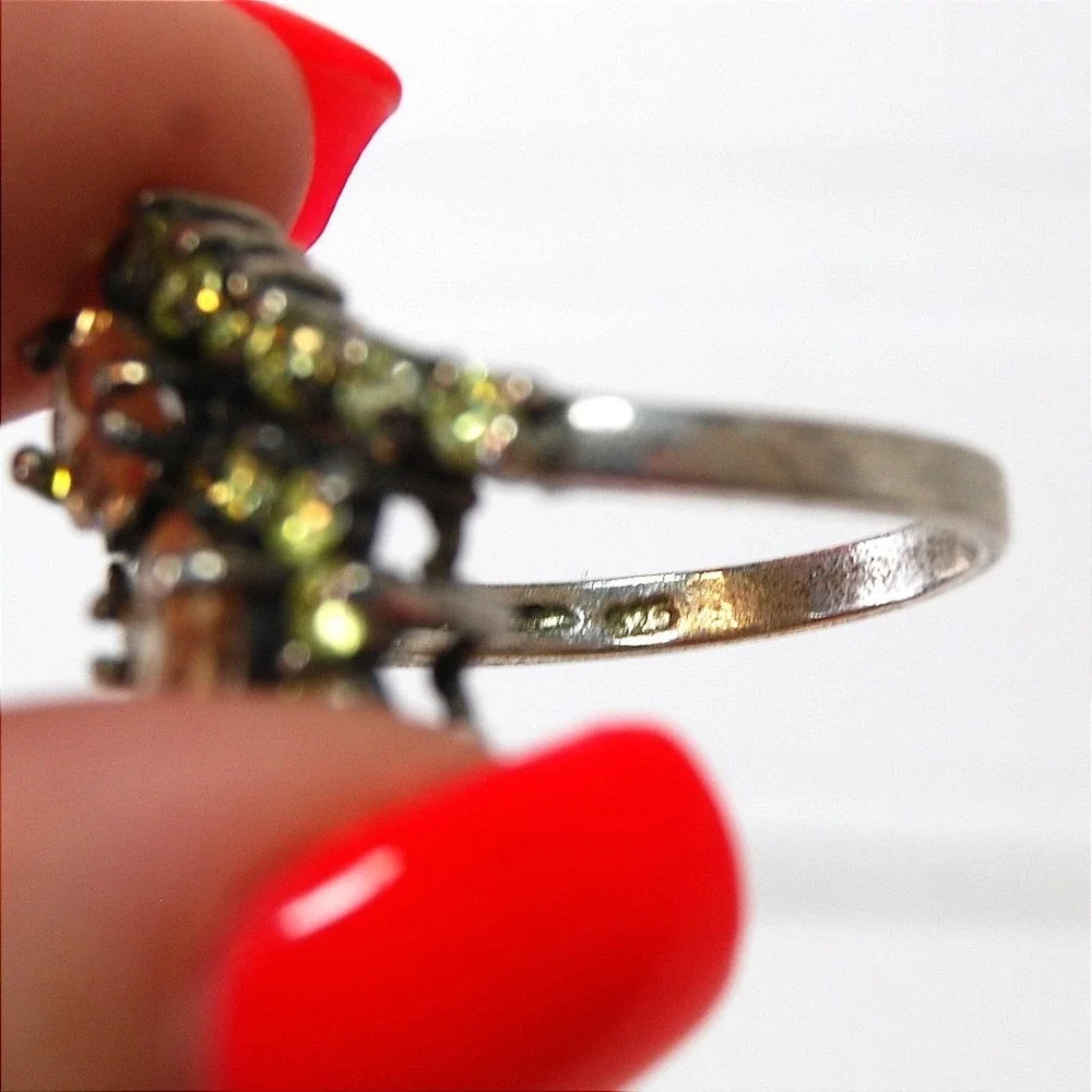 Vintage Sterling Silver Ring Size‎ 7 3/4 Peridot & Citrine stone 5.5 grams